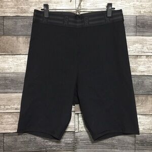 Good American Performance Icon Bike Shorts Size 5 Black (Inseam 8) Stretch